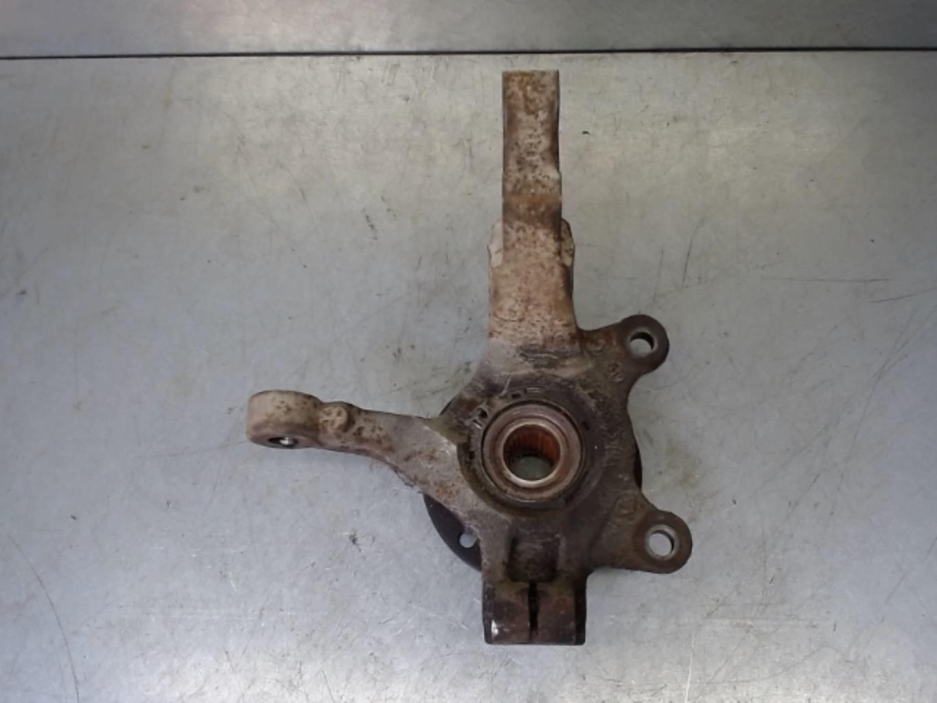 Mozzo anteriore sinistro NISSAN MICRA 3 PHASE 1 Gasolina - 1