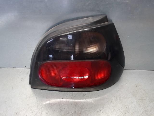 Fanale posteriore principale destro (luci) RENAULT MEGANE 1 PHASE 1 Diésel - 1