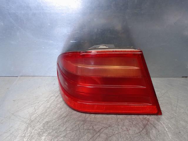 Fanale posteriore principale sinistro (luci) MERCEDES CLASSE E 210 PHASE 1 Diésel - 1