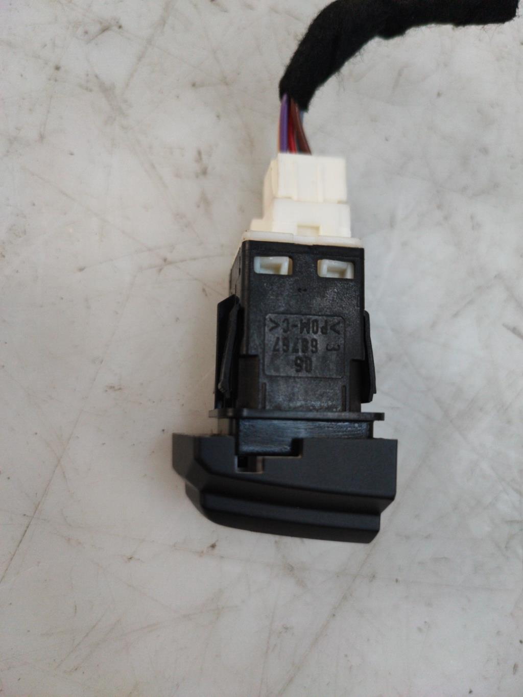 Bouton/Interrupteur DS DS3 PHASE 3 Essence - 1