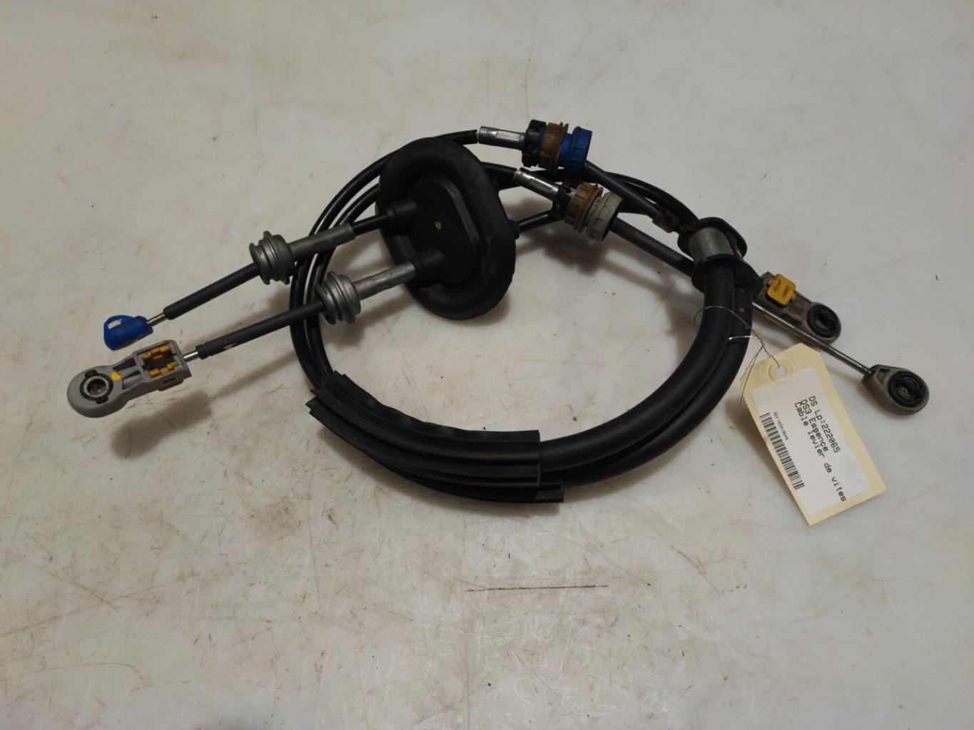 Cable levier de vitesses DS DS3 PHASE 3 Essence - 1