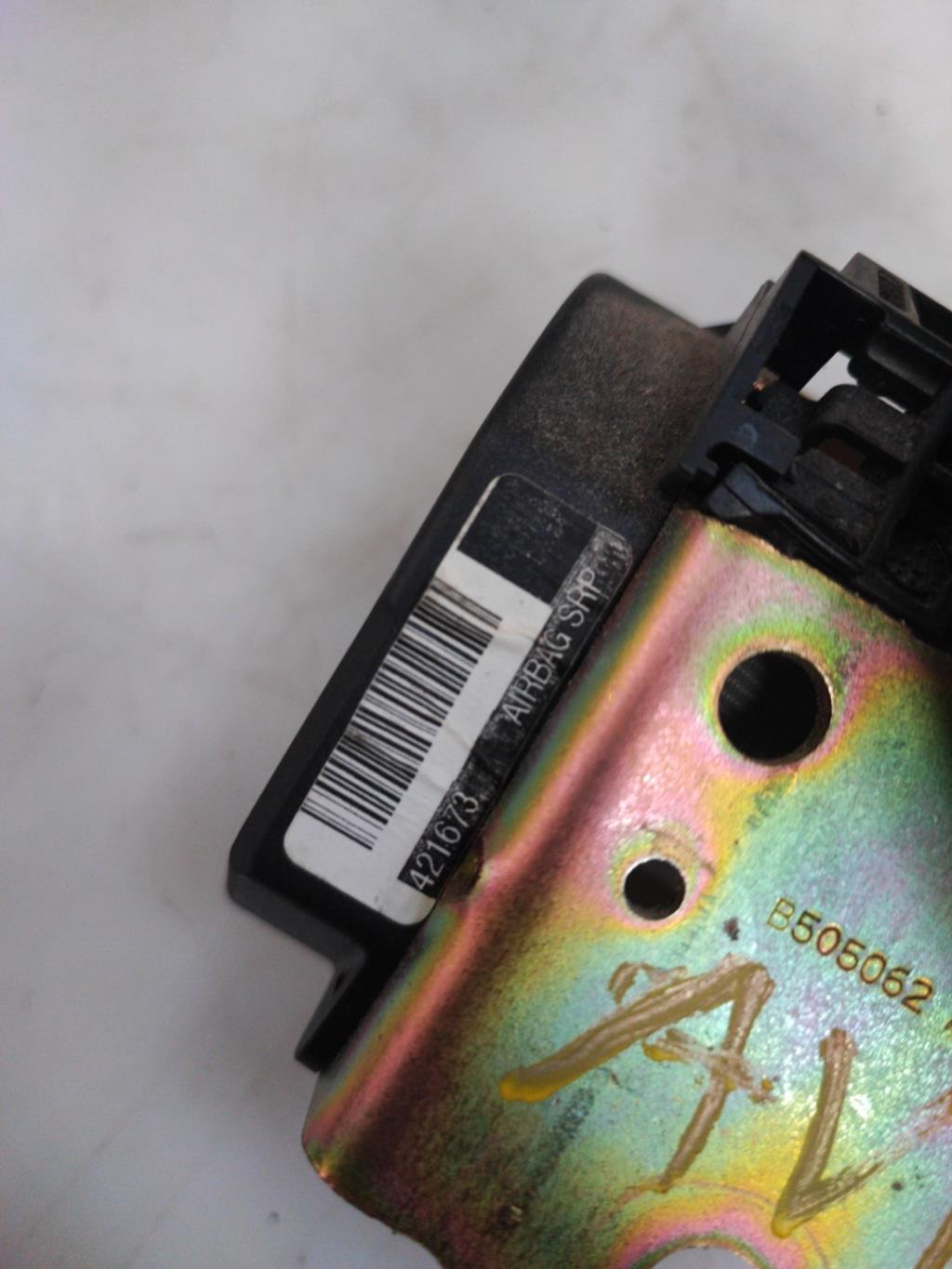 Cintura di sicurezza anteriore destra RENAULT TWINGO 1 PHASE 3 Gasolina - 1