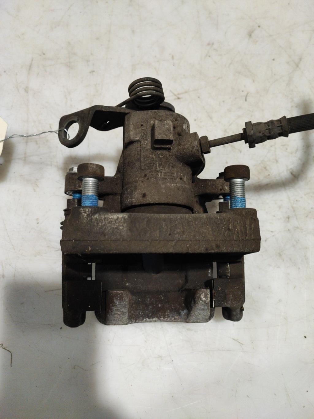 Pinza freni posteriore destra DS DS3 PHASE 3 Gasolina - 1