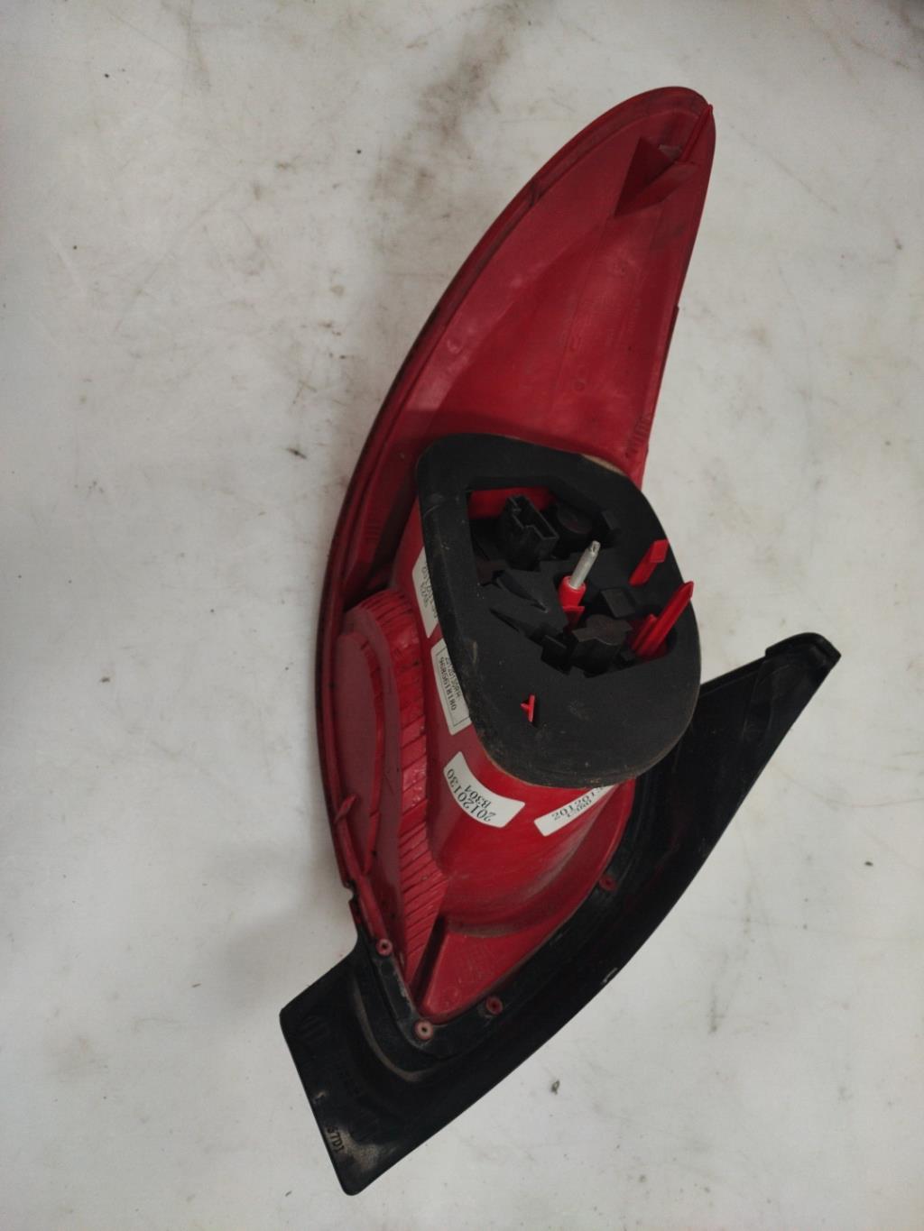 Fanale posteriore principale destro (luci) PEUGEOT 206+ Gasolina - 1
