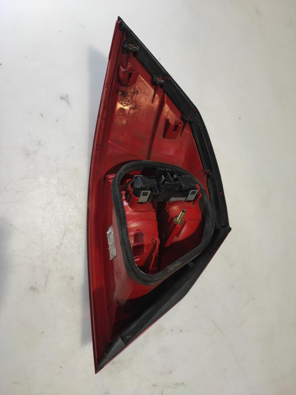 Fanale posteriore principale destro (luci) RENAULT VEL SATIS PHASE 1 Diésel - 1