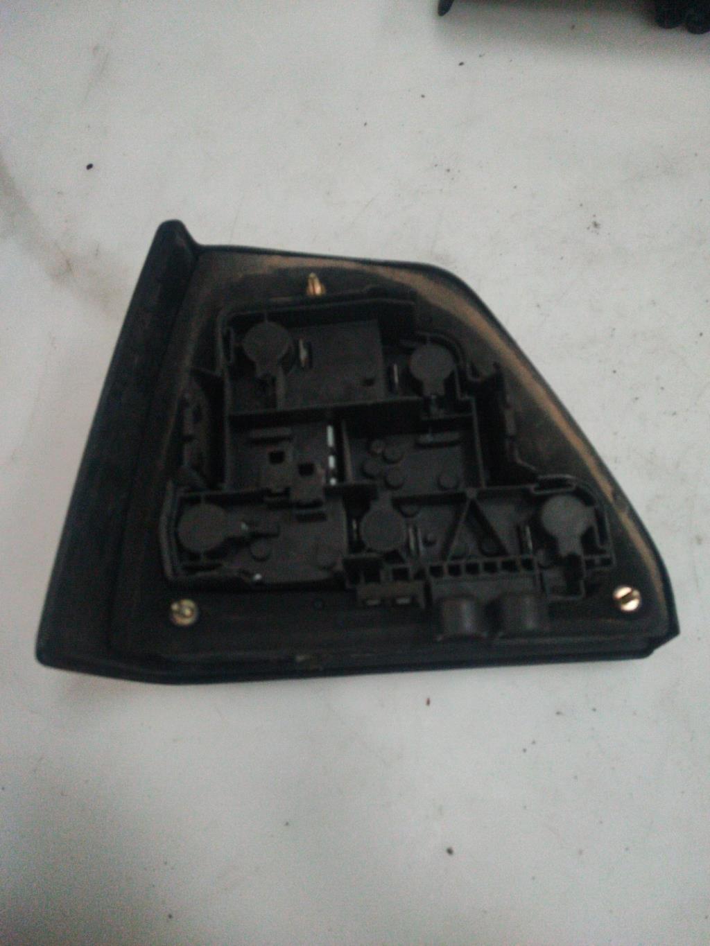 Fanale posteriore principale destro (luci) VOLKSWAGEN GOLF 2 Diésel - 1