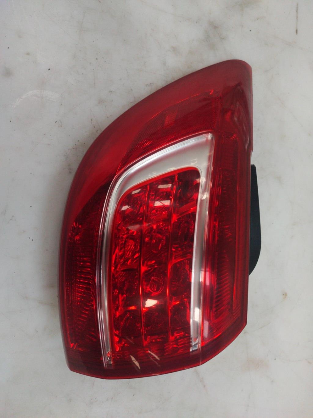 Fanale posteriore principale sinistro (luci) KIA SPORTAGE 3  - 1