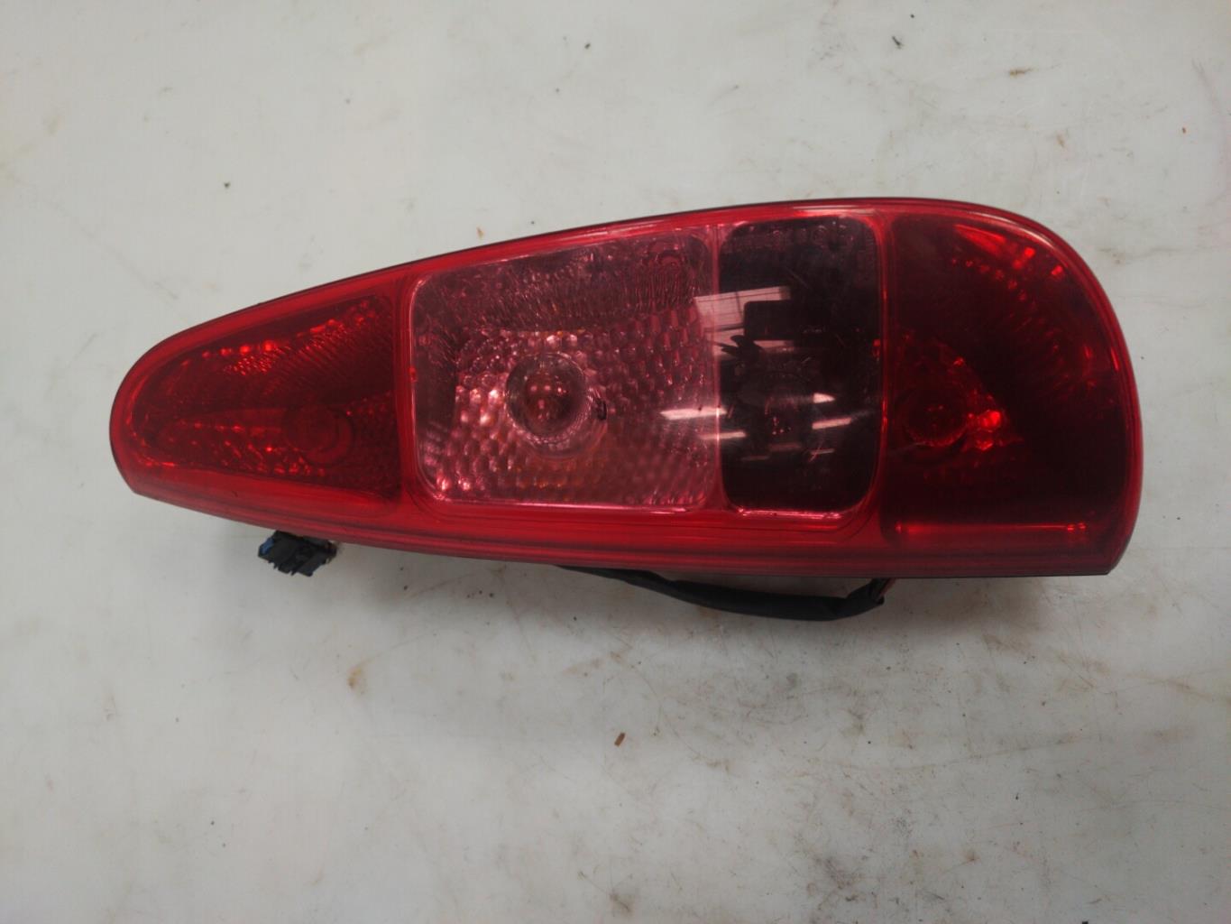 Fanale posteriore principale sinistro (luci) PEUGEOT 807 Diésel - 1