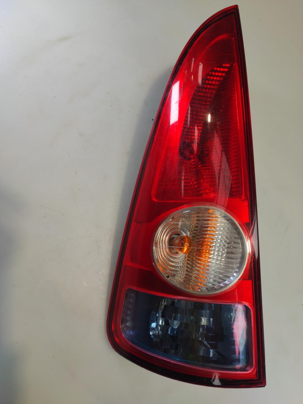 Fanale posteriore principale sinistro (luci) RENAULT ESPACE 4 PHASE 1 Gasolina - 1