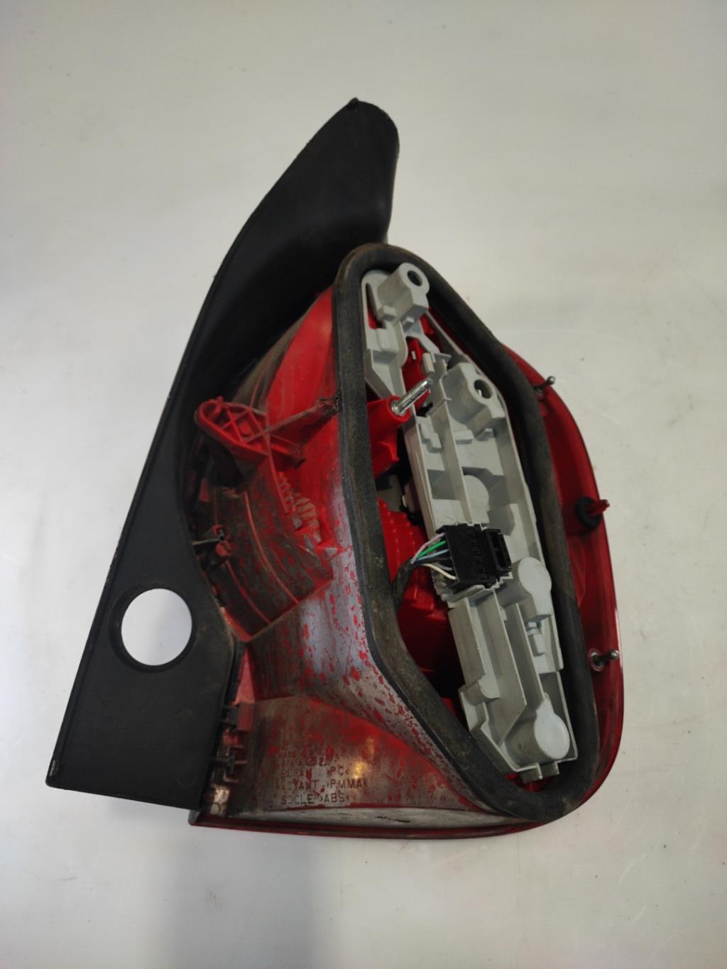 Fanale posteriore principale sinistro (luci) RENAULT MODUS PHASE 1 Diésel - 1