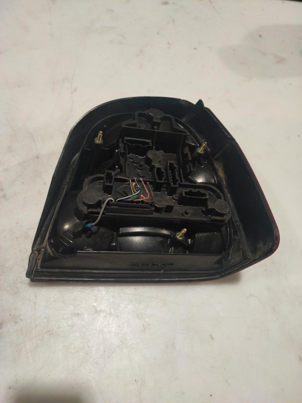 Fanale posteriore principale sinistro (luci) VOLKSWAGEN GOLF 3 Diésel - 1