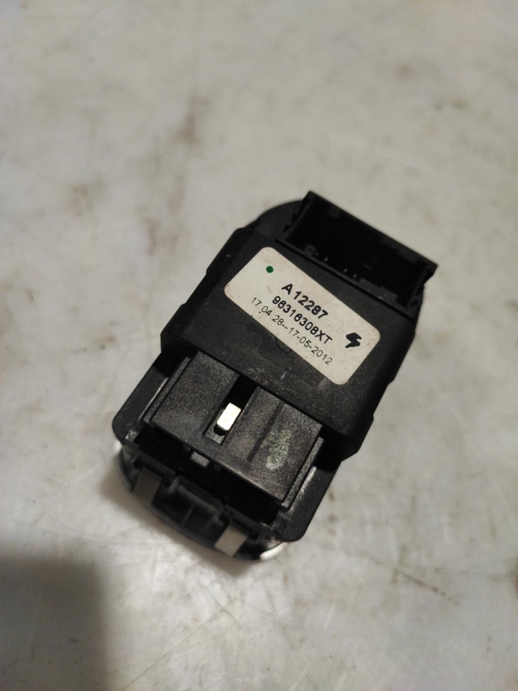 Interruttore alzacristalli PEUGEOT 206+ Gasolina - 1