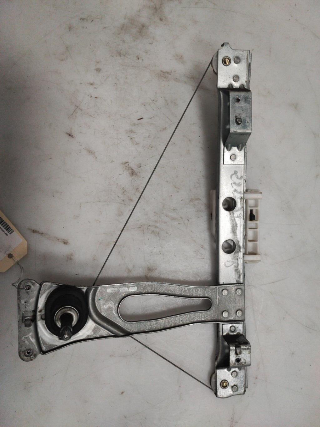 Alzacristalli manuale posteriore destro CITROEN C3 1 PHASE 1 Gasolina - 1