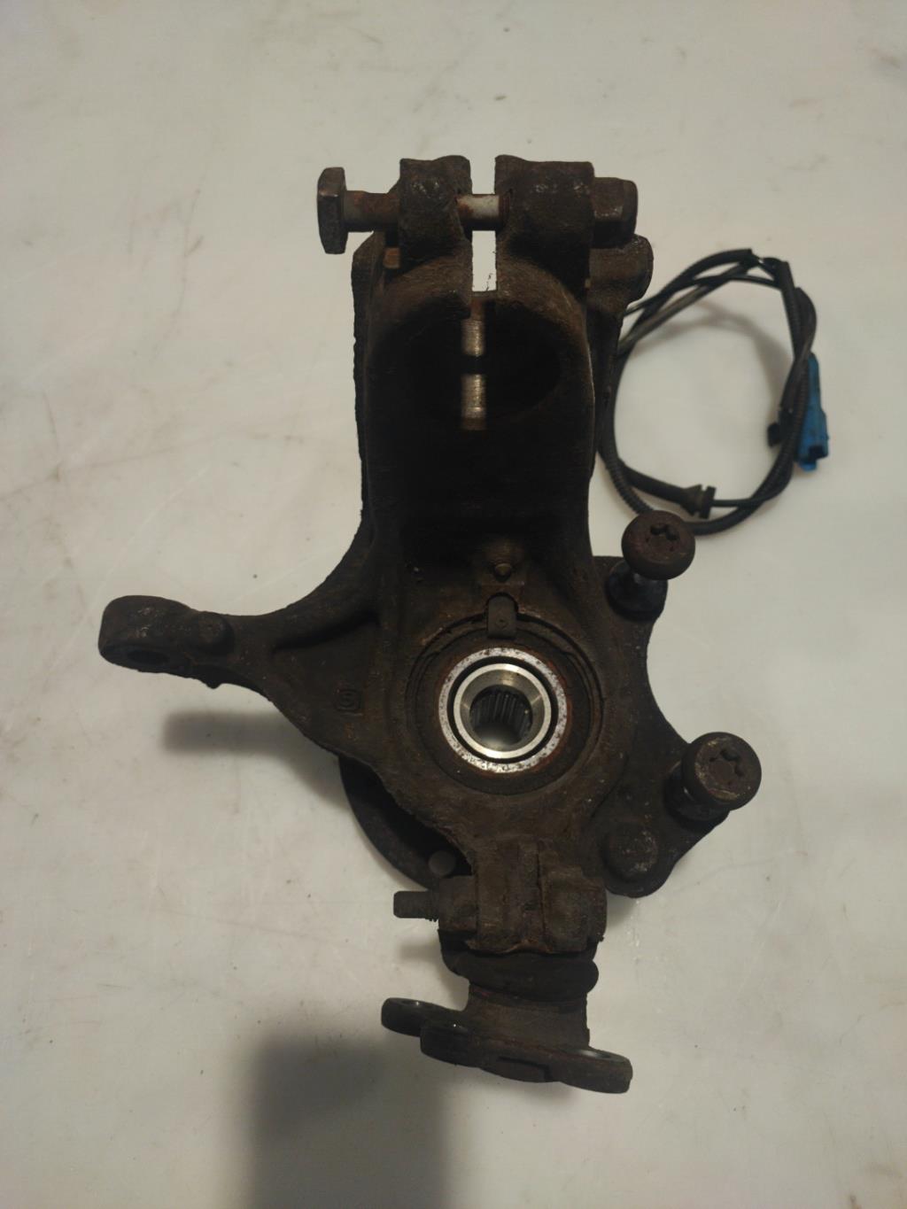 Mozzo anteriore sinistro CITROEN C3 1 PHASE 1 Diésel - 1