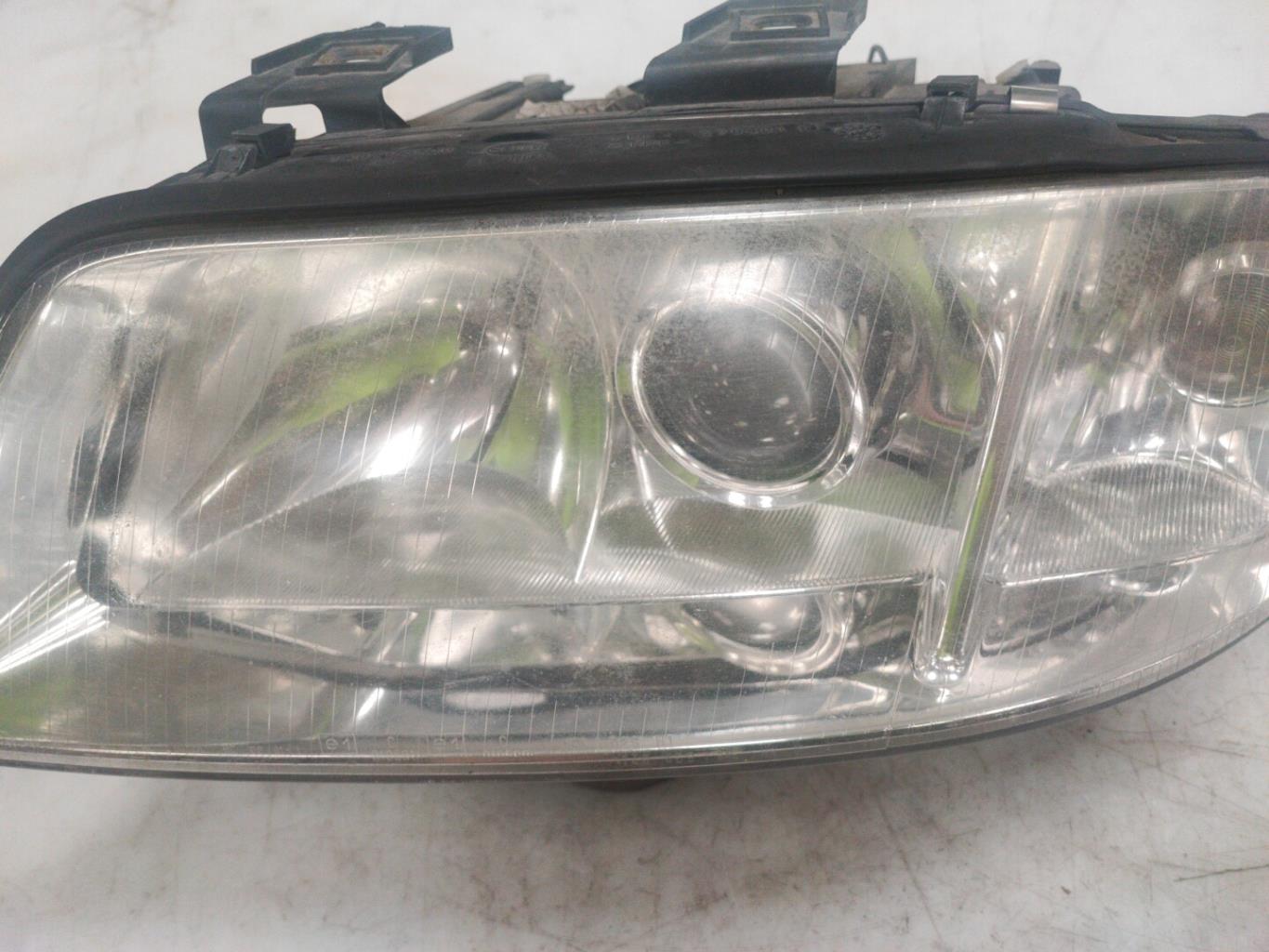 Gruppo ottico anteriore principale sinistro (luci)(faro) AUDI A6 2 PHASE 1 Diésel - 1