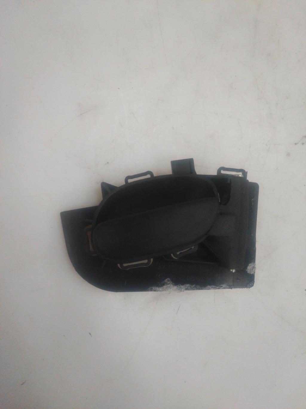 Maniglia interna anteriore destra PEUGEOT 206+ Diésel - 1
