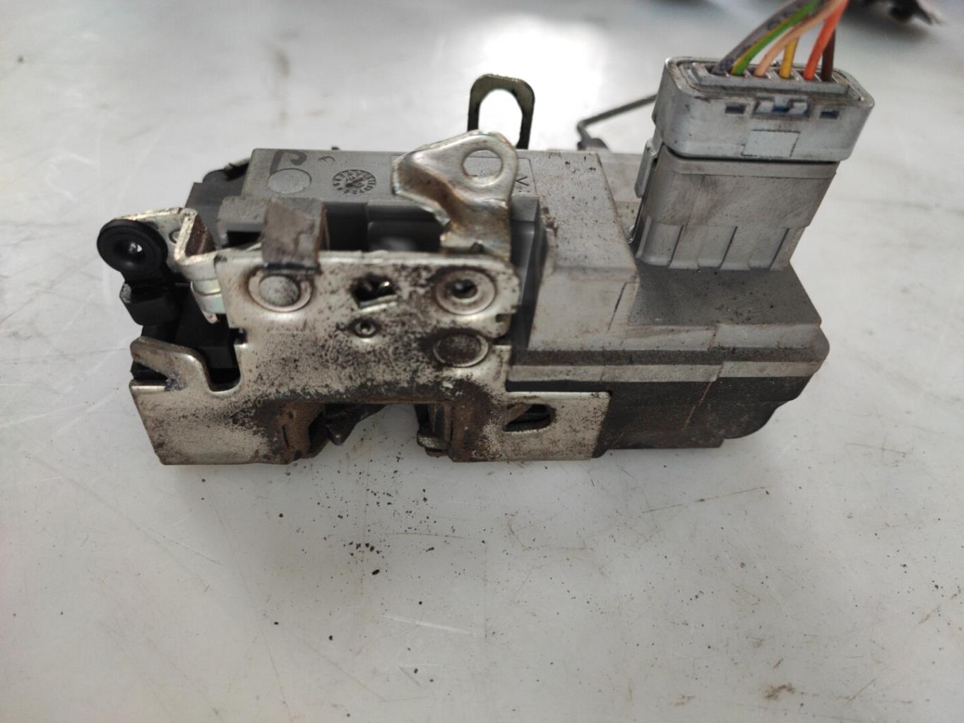 Serratura anteriore destra PEUGEOT 206+ Diésel - 1