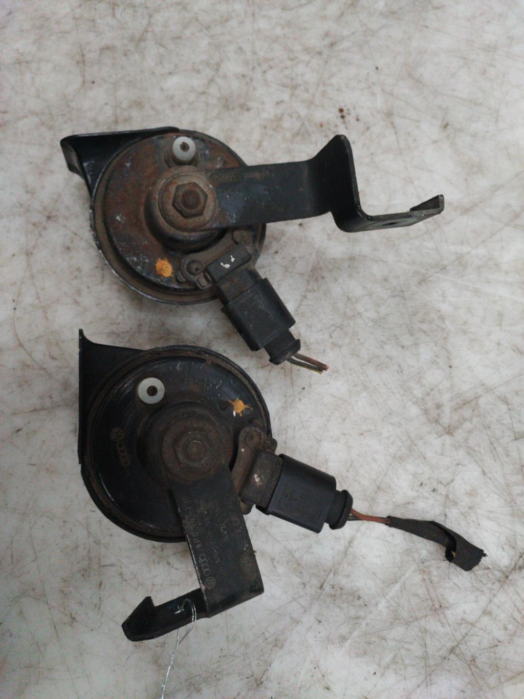 Avertisseur/Klaxon AUDI A3 2  - 1
