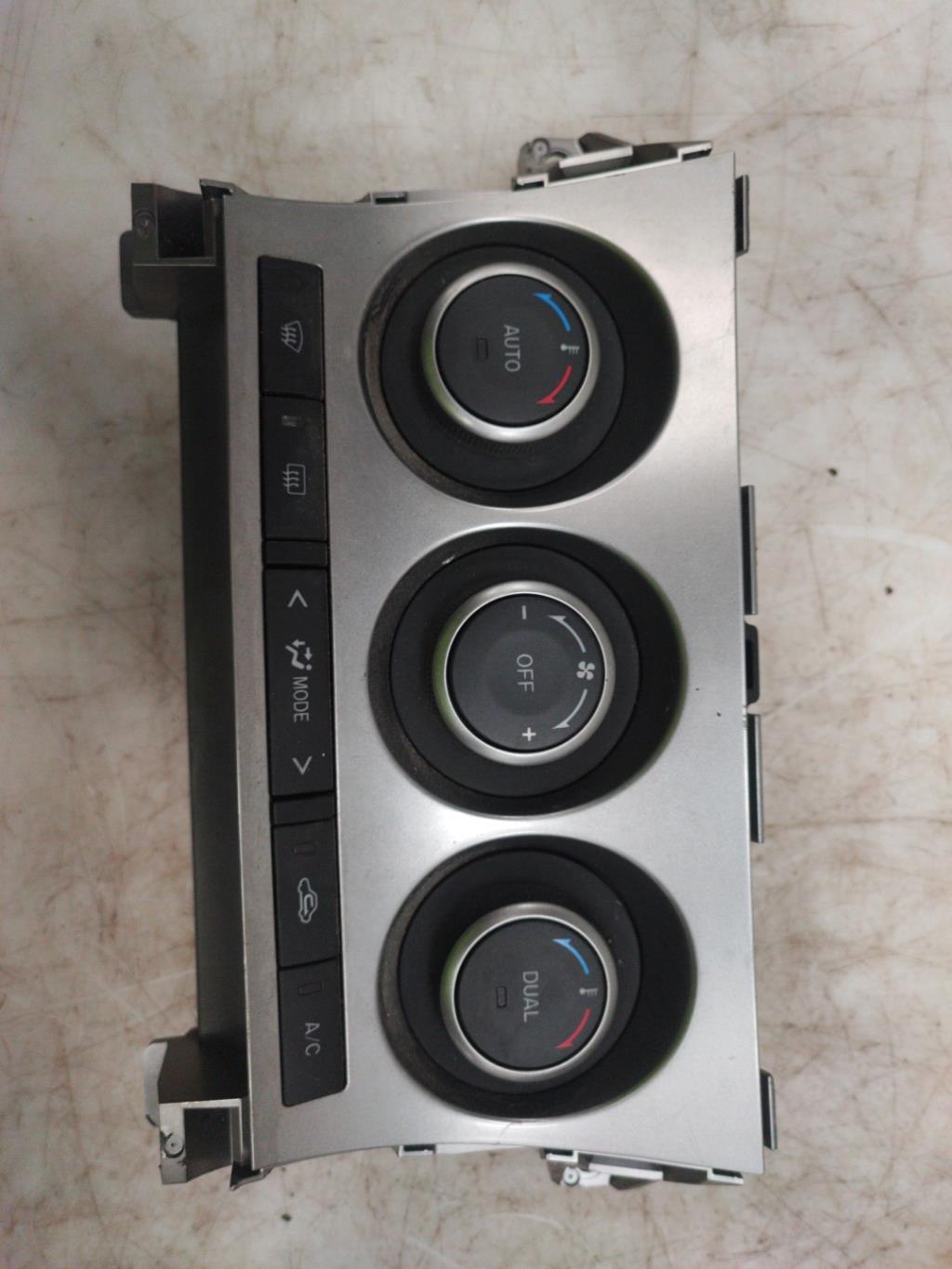 Commande chauffage MAZDA 3 2 PHASE 1 Diesel - 1