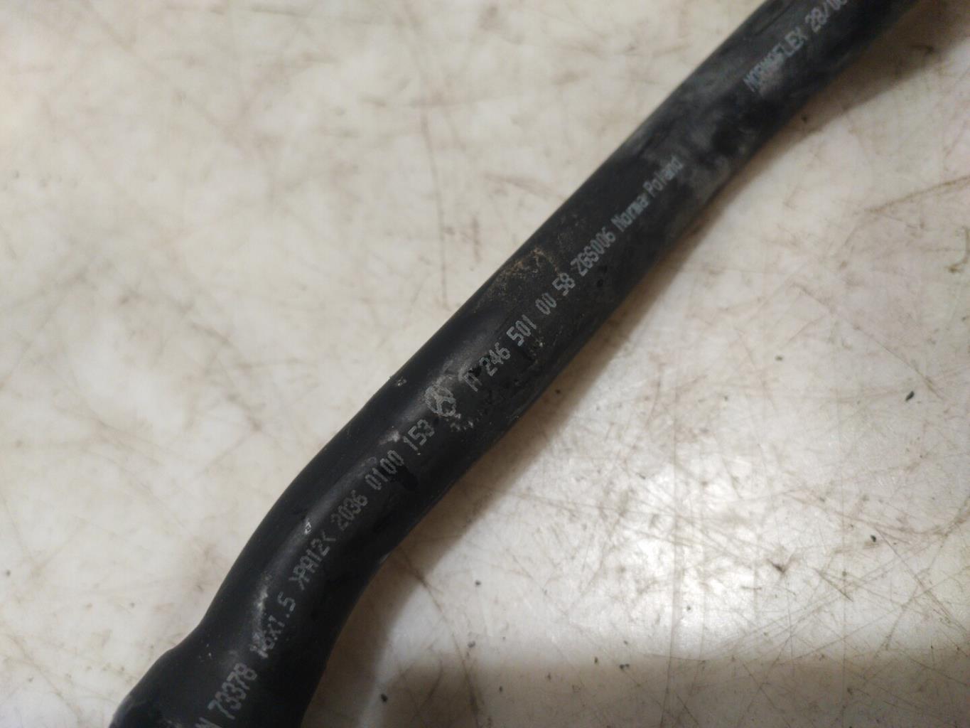 Durite supérieur de radiateur MERCEDES CLASSE CLA 117  - 1