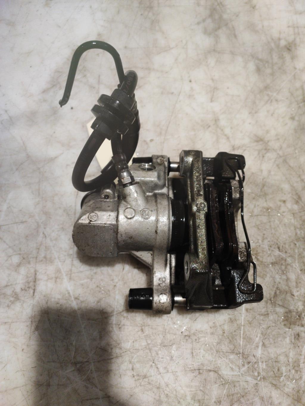 Pinza freni posteriore sinistra MAZDA 3 2 PHASE 1 Diésel - 1