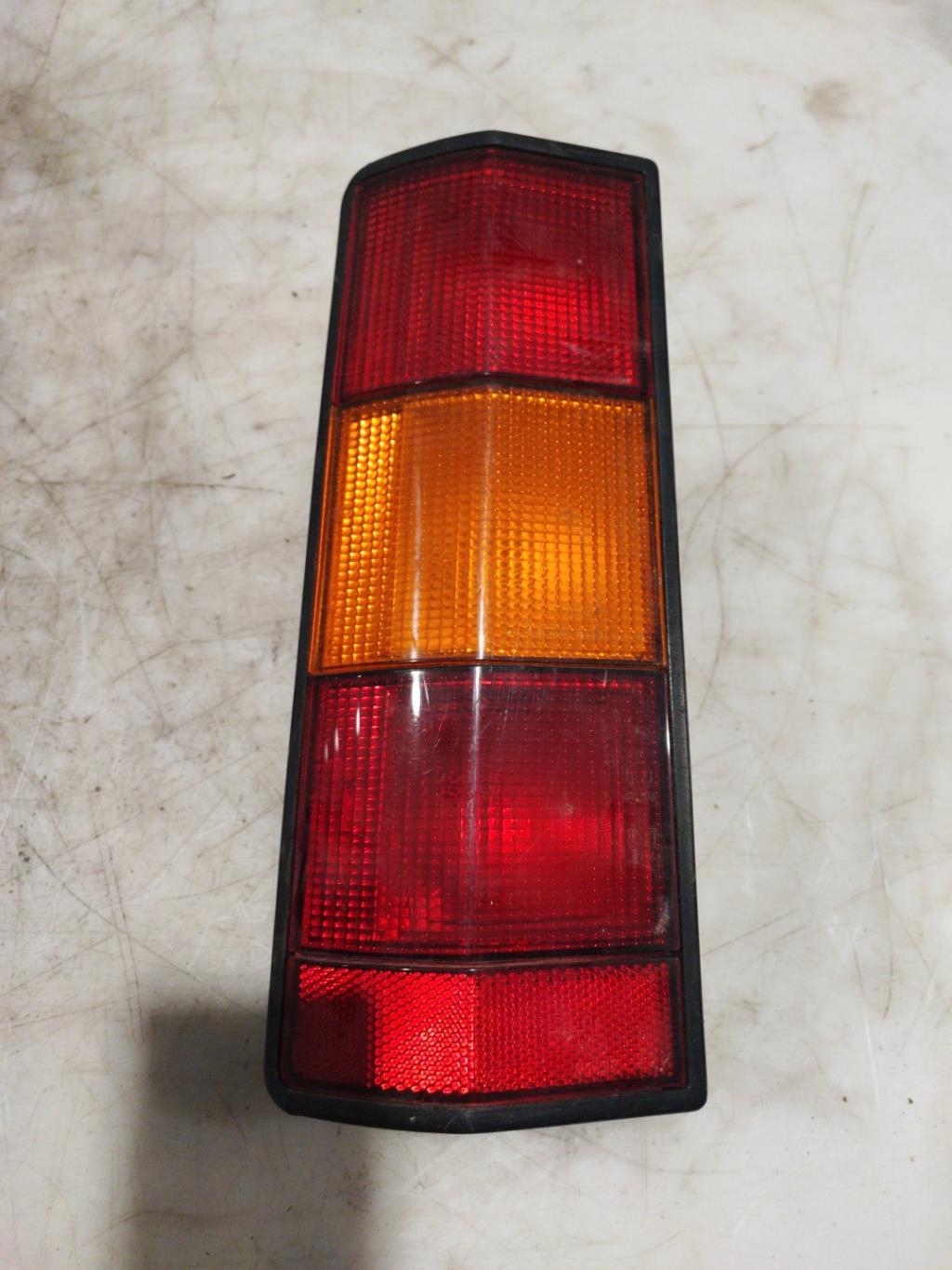 Fanale posteriore principale sinistro (luci) RENAULT EXPRESS PHASE 1 Gasolina - 1