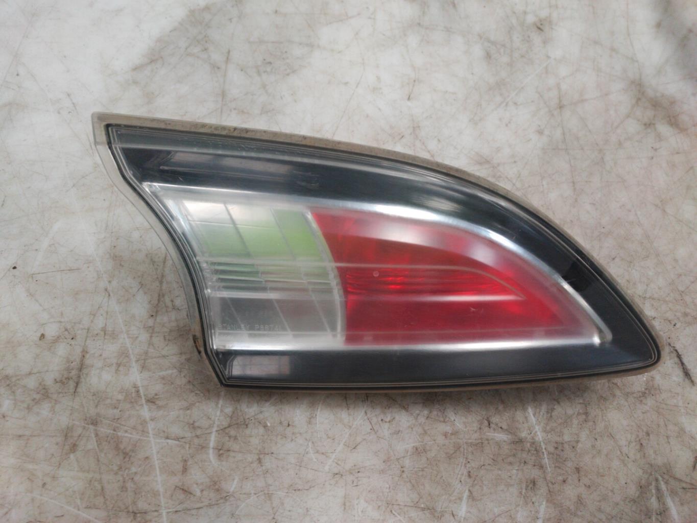 Feu arriere secondaire gauche (feux) MAZDA 3 2 PHASE 1 Diesel - 1