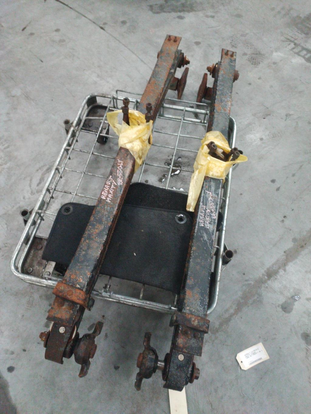 Molla a balestra posteriore destra RENAULT MAXITY  - 1
