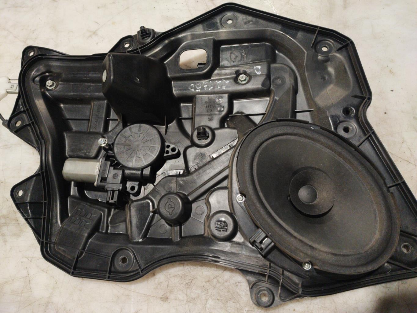 Alzacristalli elettrico posteriore destro MAZDA 3 2 PHASE 1 Diésel - 1