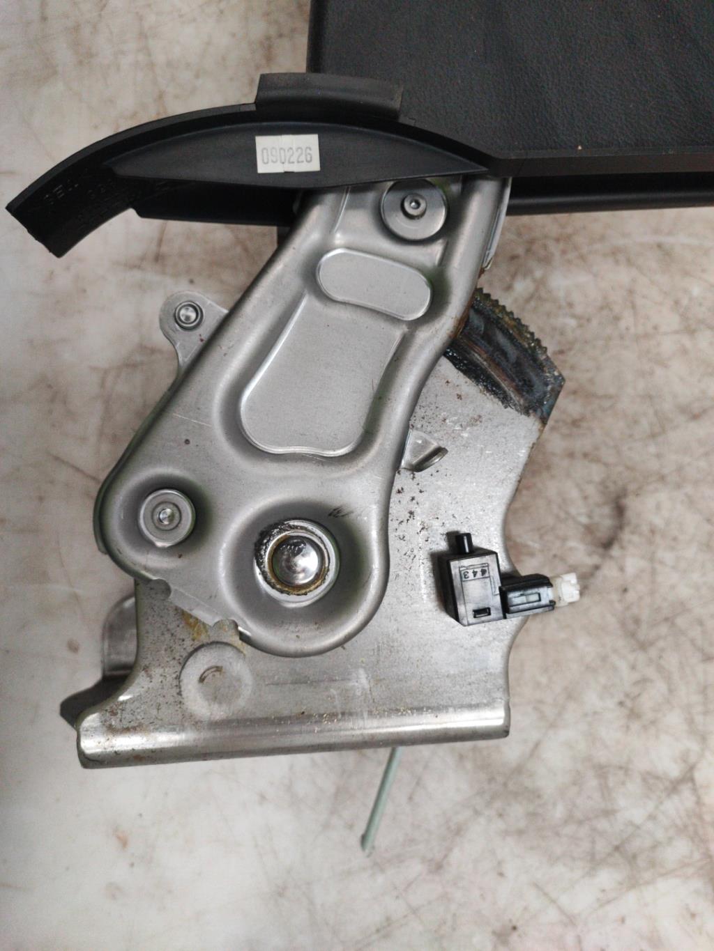 Levier frein à main MAZDA 3 2 PHASE 1 Diesel - 1