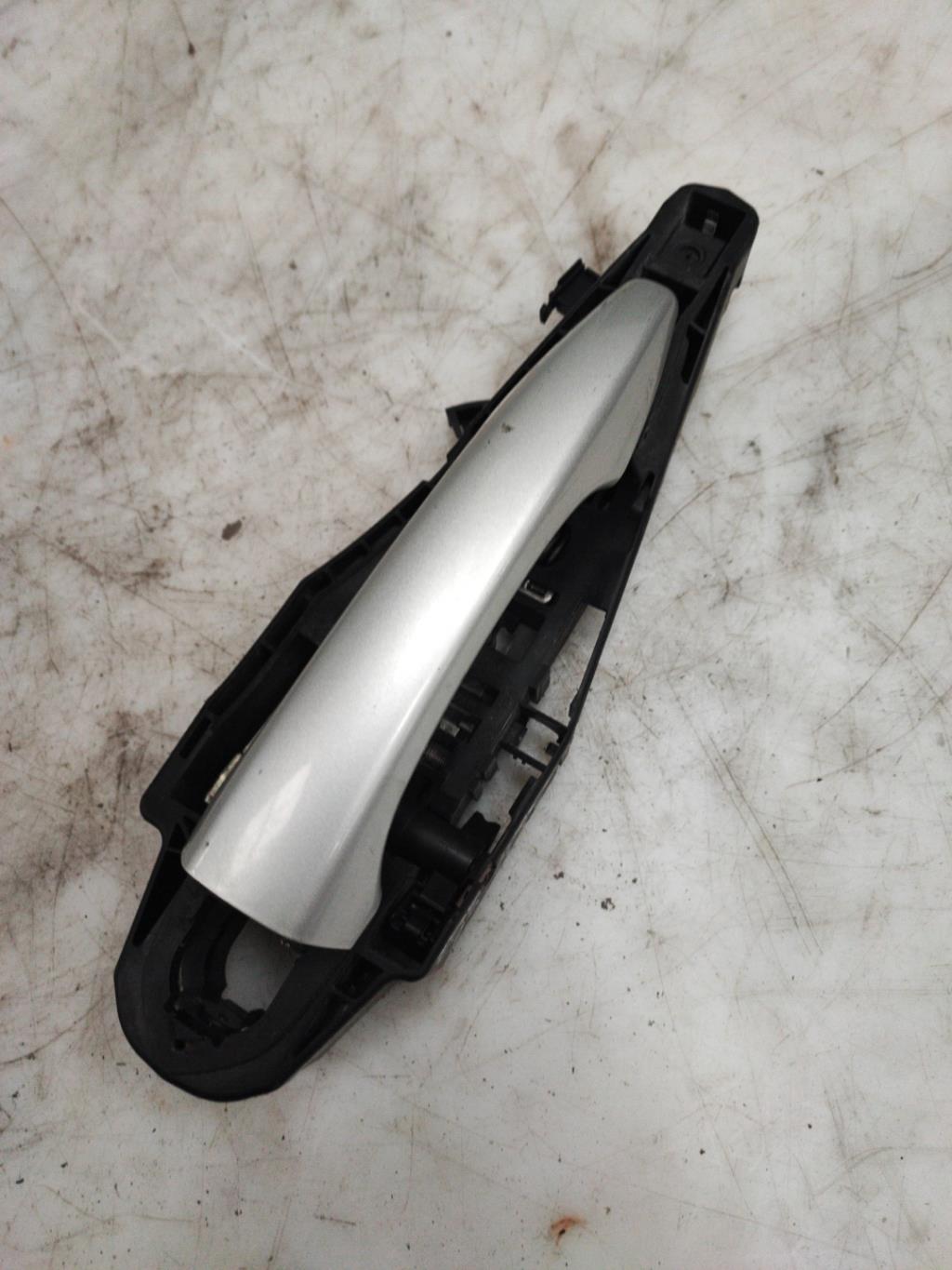Maniglia portiera anteriore sinistra CITROEN C4 2 PHASE 1 Diésel - 1