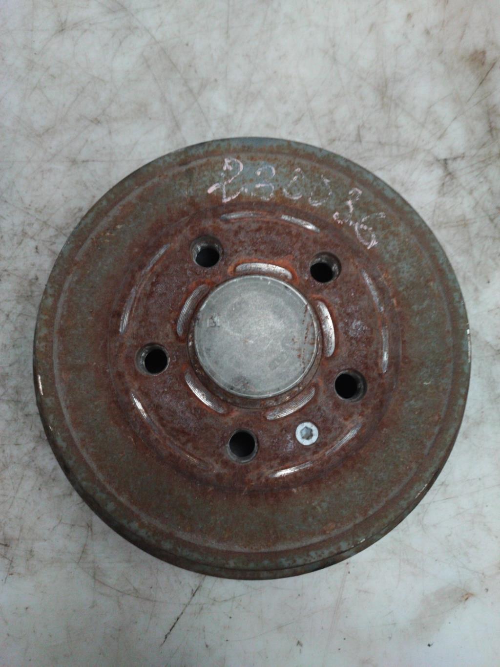 Tamburo posteriore sinistro VOLKSWAGEN POLO 4  - 1