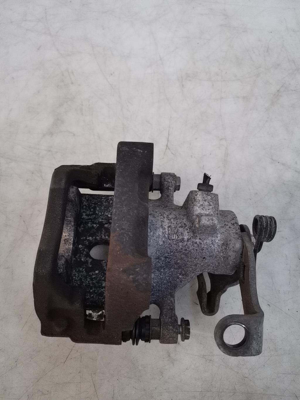 Pinza freni posteriore destra PEUGEOT 3008 1  - 1