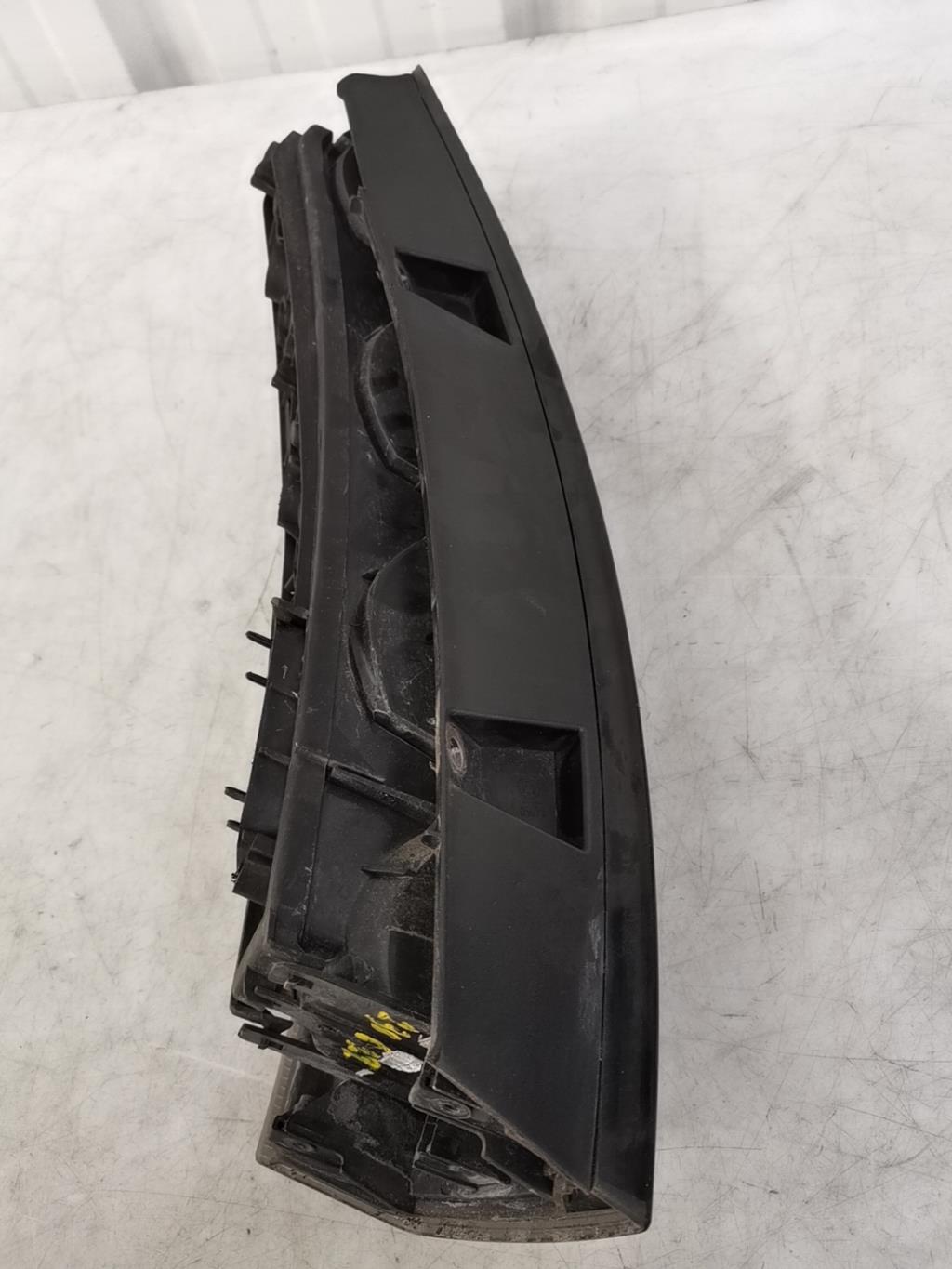 Fanale posteriore principale destro (luci) OPEL MERIVA A PHASE 2  - 1