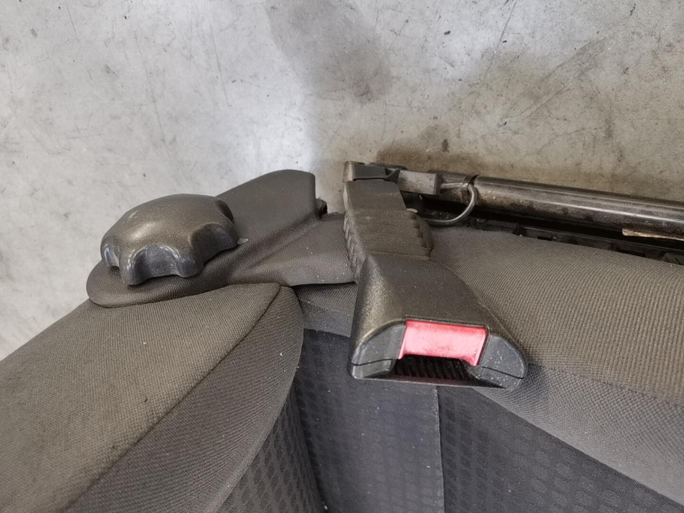 Siege avant droit OPEL CORSA C PHASE 1 Essence - 1