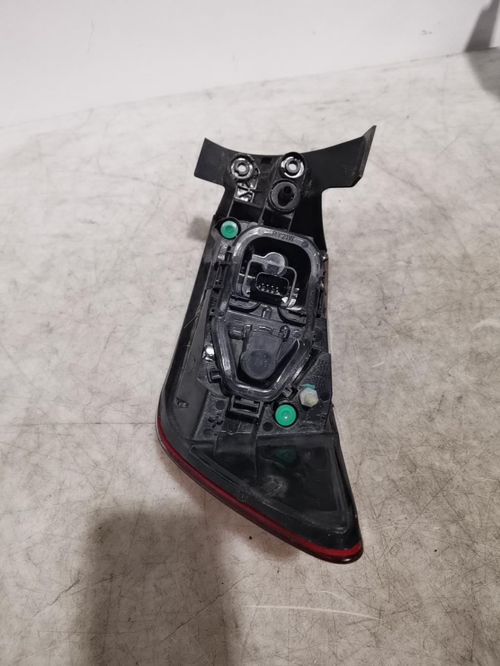 Fanale posteriore principale sinistro (luci) RENAULT CLIO 4 PHASE 1 Diésel - 1