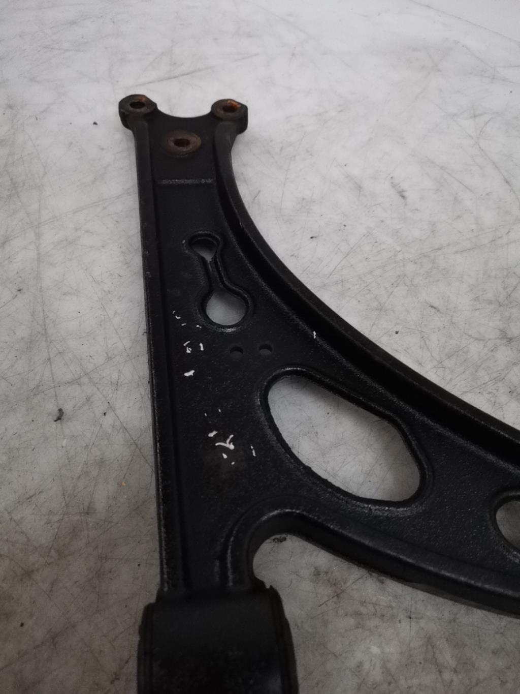 Triangolo inferiore anteriore destro AUDI A3 2  - 1