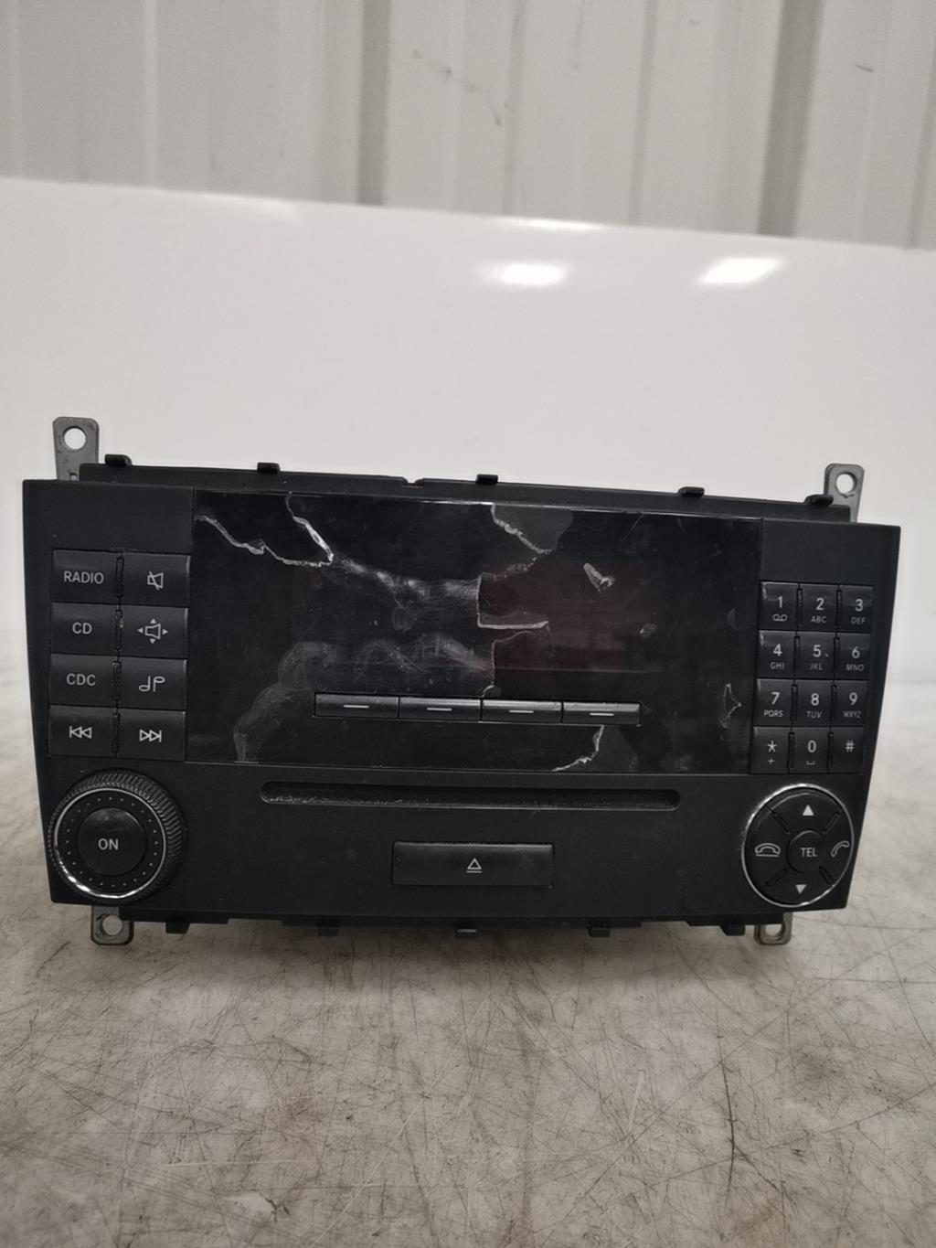 Autoradio originale MERCEDES CLASSE C 203 COUPE SPORT  - 1