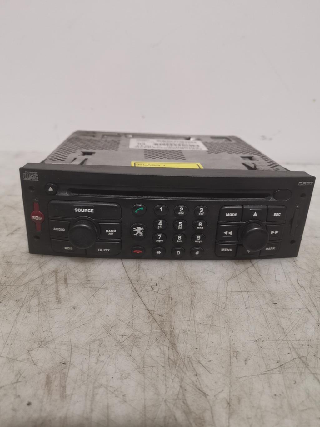 Autoradio originale PEUGEOT 807 Diésel - 1
