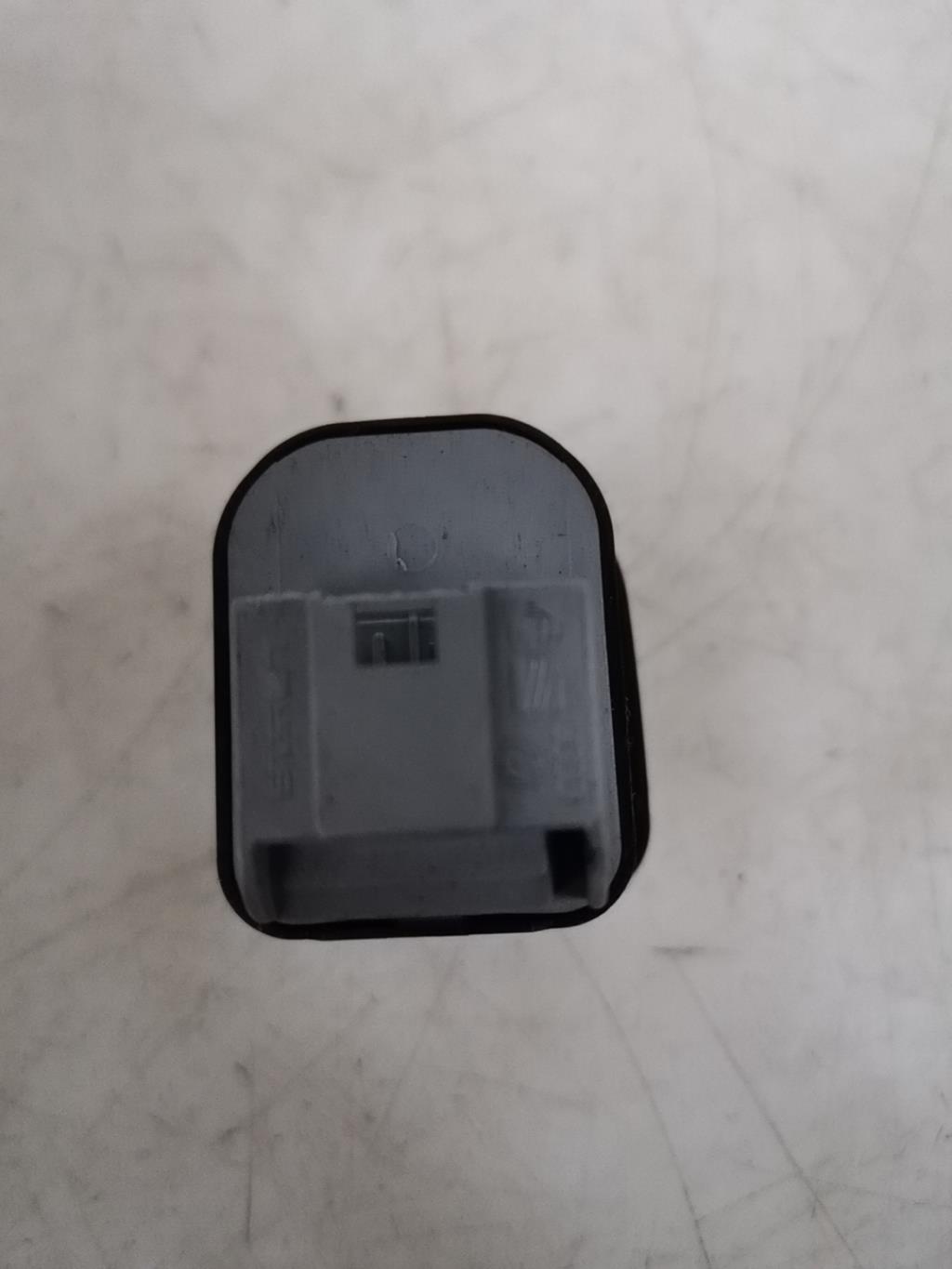 Commande retroviseurs VOLKSWAGEN GOLF 5 Diesel - 1