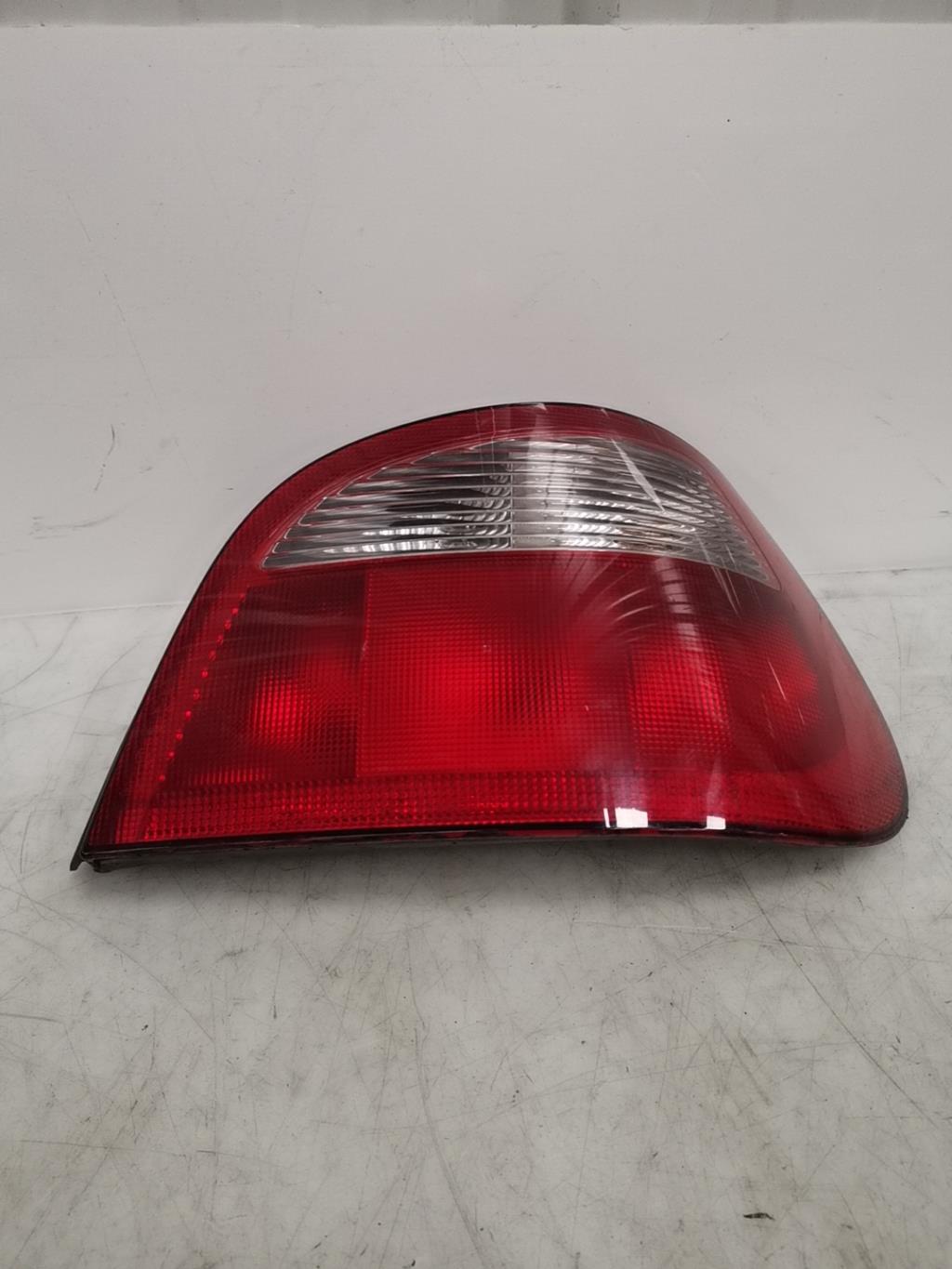 Fanale posteriore principale destro (luci) RENAULT MEGANE 1 PHASE 2 Diésel - 1