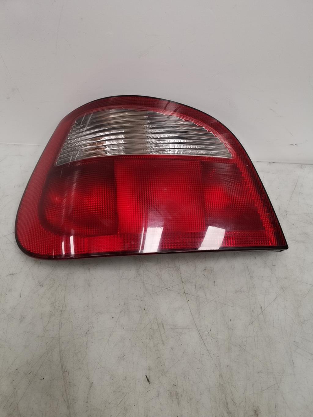 Fanale posteriore principale sinistro (luci) RENAULT MEGANE 1 PHASE 2 Diésel - 1