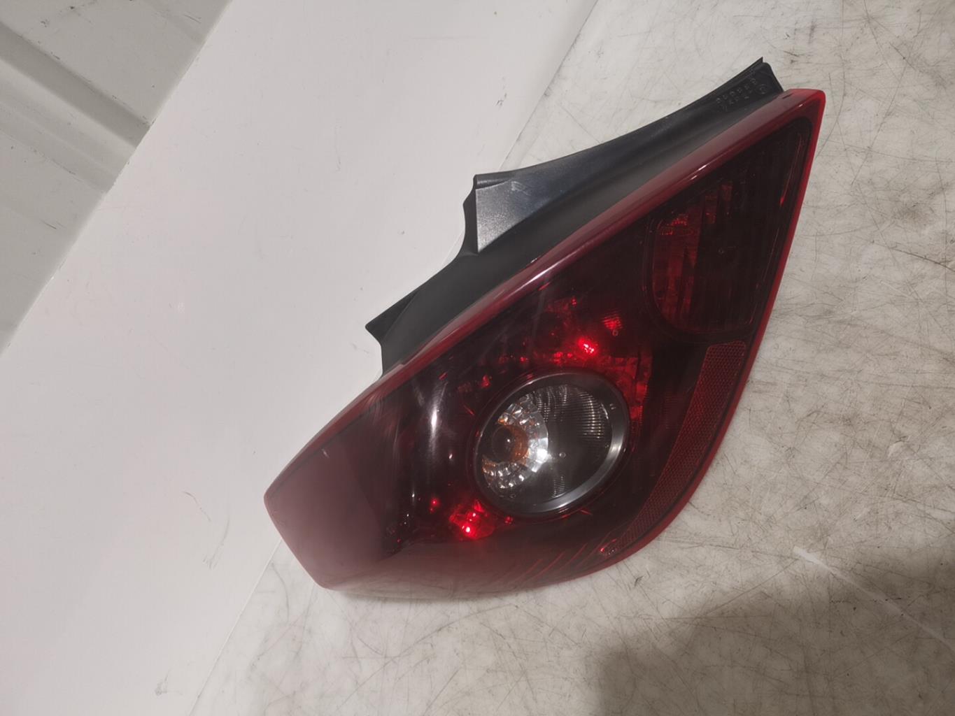 Fanale posteriore principale sinistro (luci) OPEL CORSA D PHASE 1 Diésel - 1