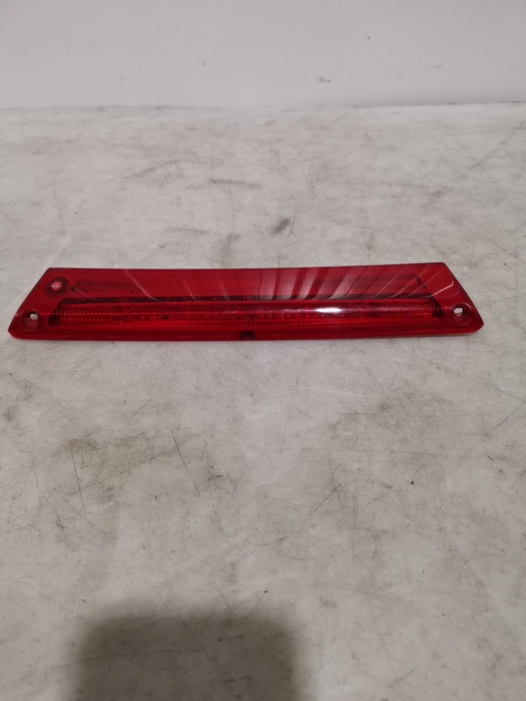 Luce stop centrale FORD FIESTA 6 PHASE 2 Diésel - 1