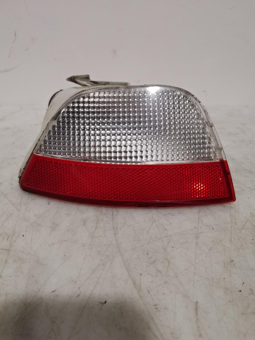 Luce paraurti posteriore destra FORD FOCUS 2 PHASE 1 Diésel - 1