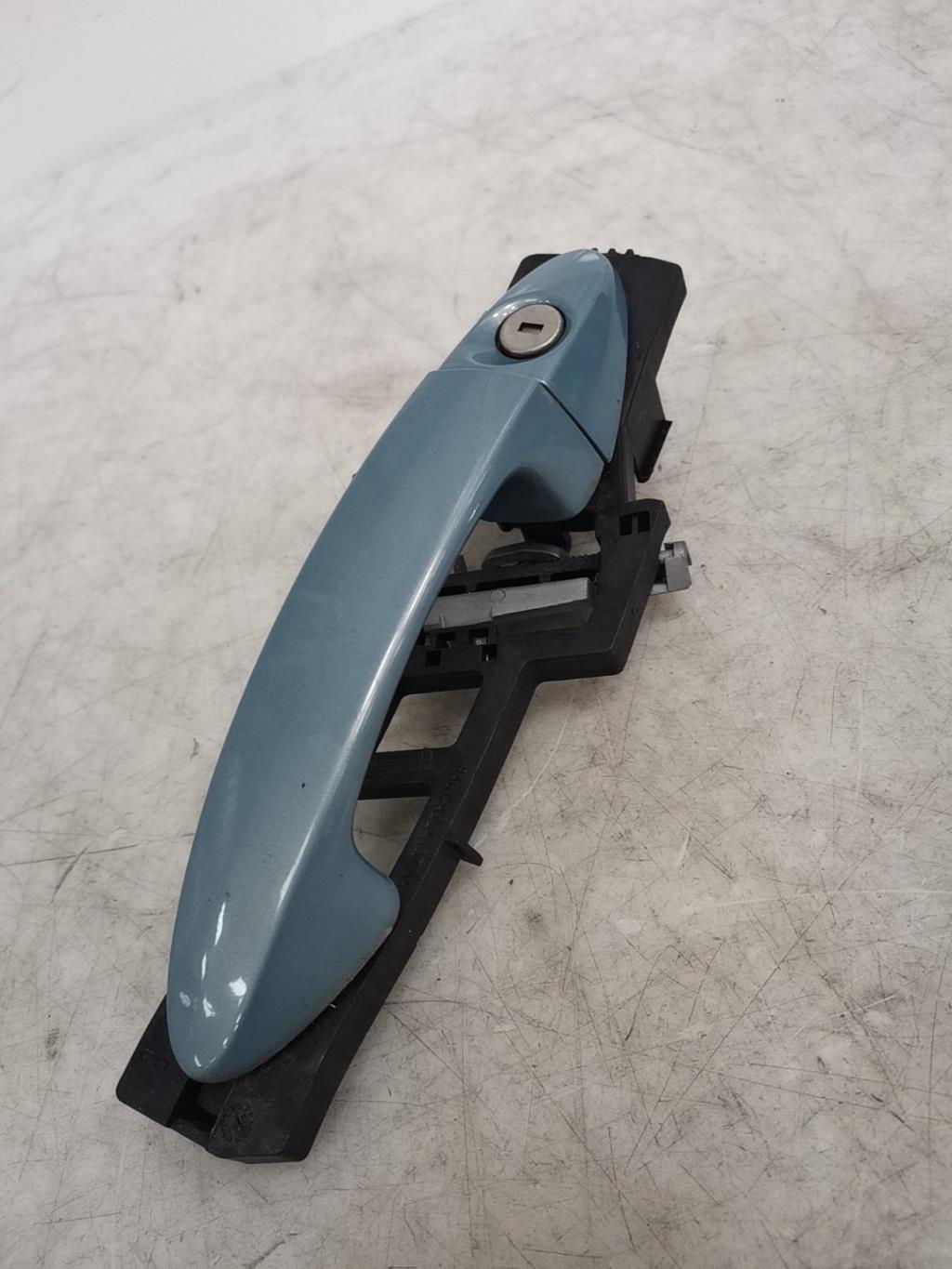 Maniglia portiera anteriore sinistra FORD FIESTA 6 PHASE 2 Diésel - 1