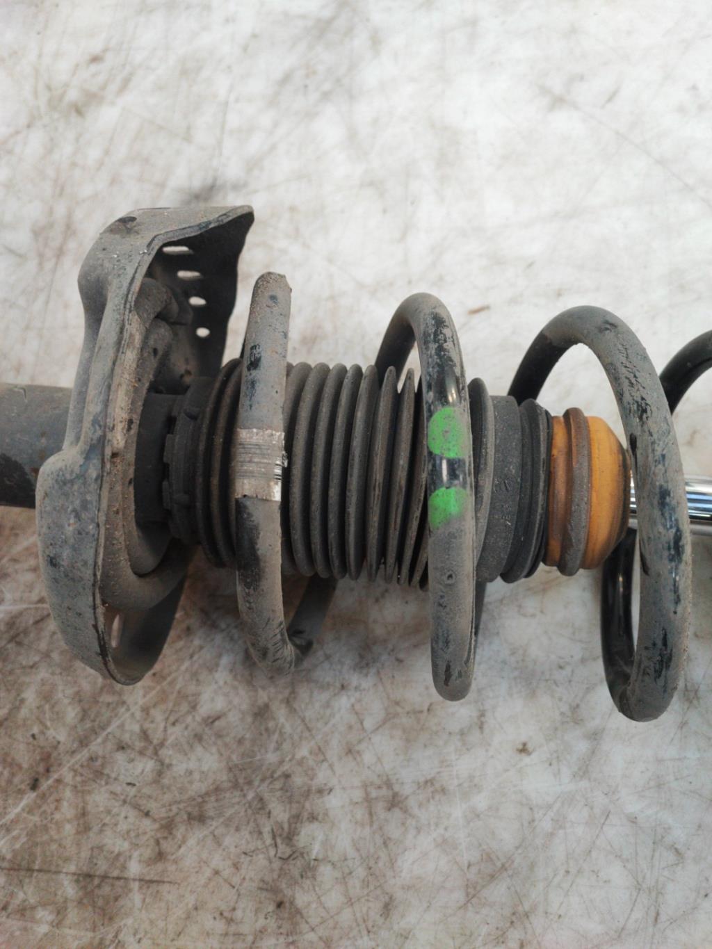 Ammortizzatore anteriore sinistro HONDA CIVIC 8 PHASE 1 Diésel - 1