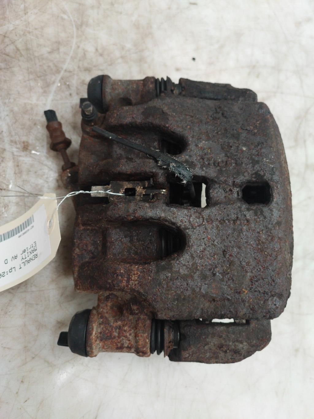 Etrier avant droit (freinage) RENAULT MAXITY  - 1