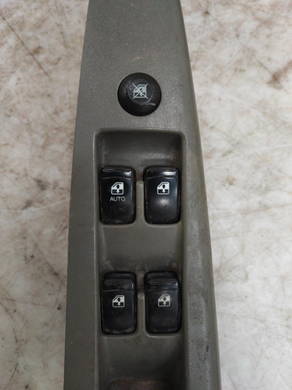 Interruttore lavacristalli anteriore sinistro CHEVROLET LACETTI 1 Diésel - 1