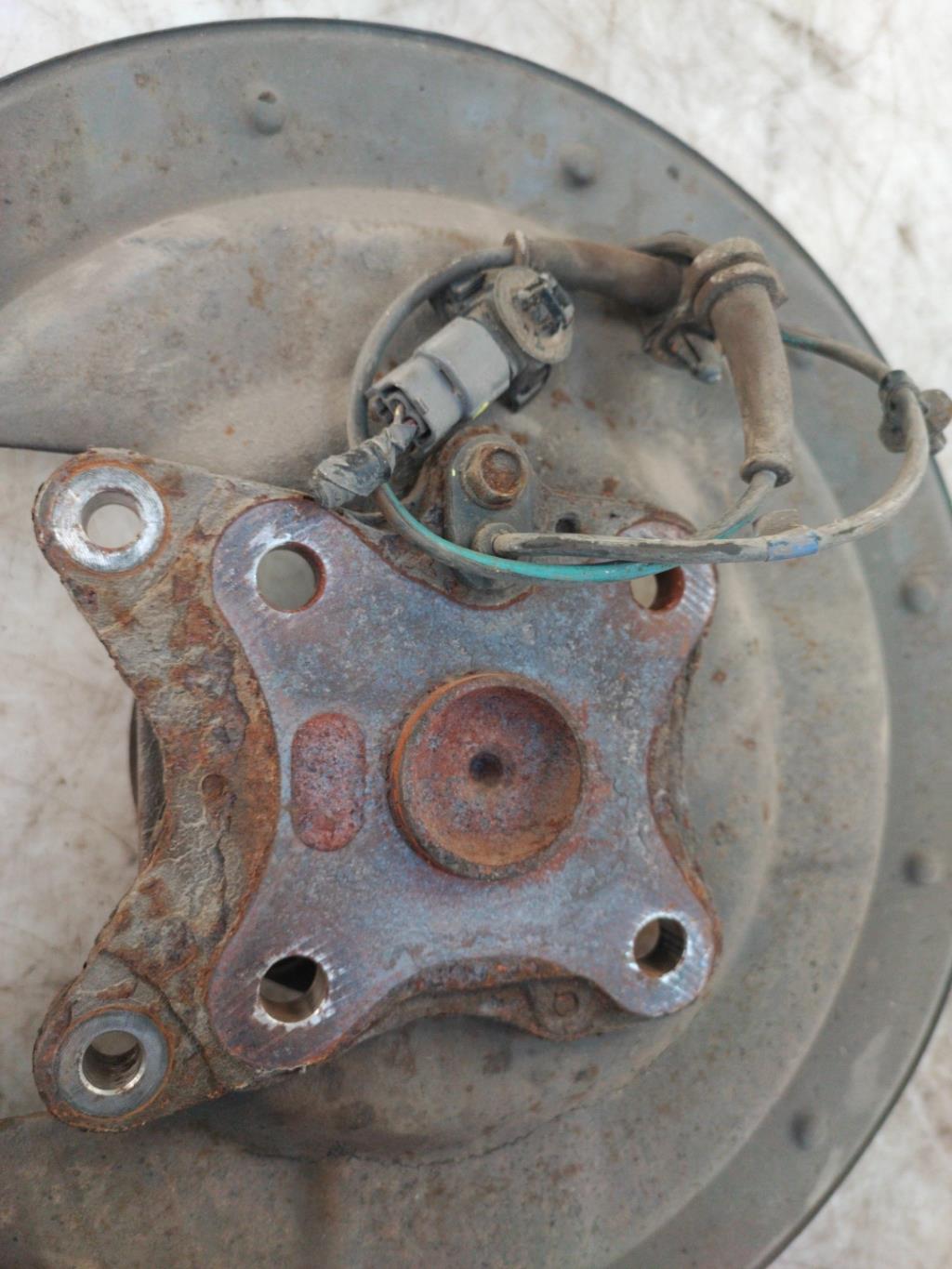 Mozzo posteriore sinistro HONDA CIVIC 8 PHASE 1 Diésel - 1